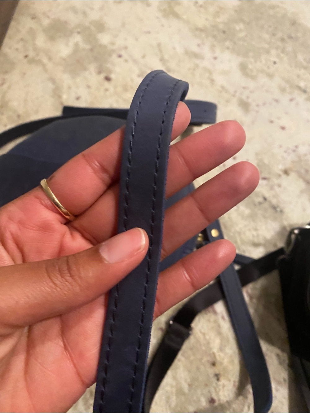 Portland Leather-Crossbody - Picture 6 of 6